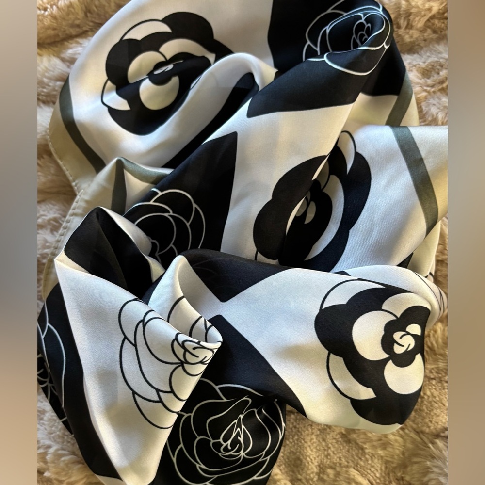 Black and White Floral Scarf Silk - Picture 2 of 4